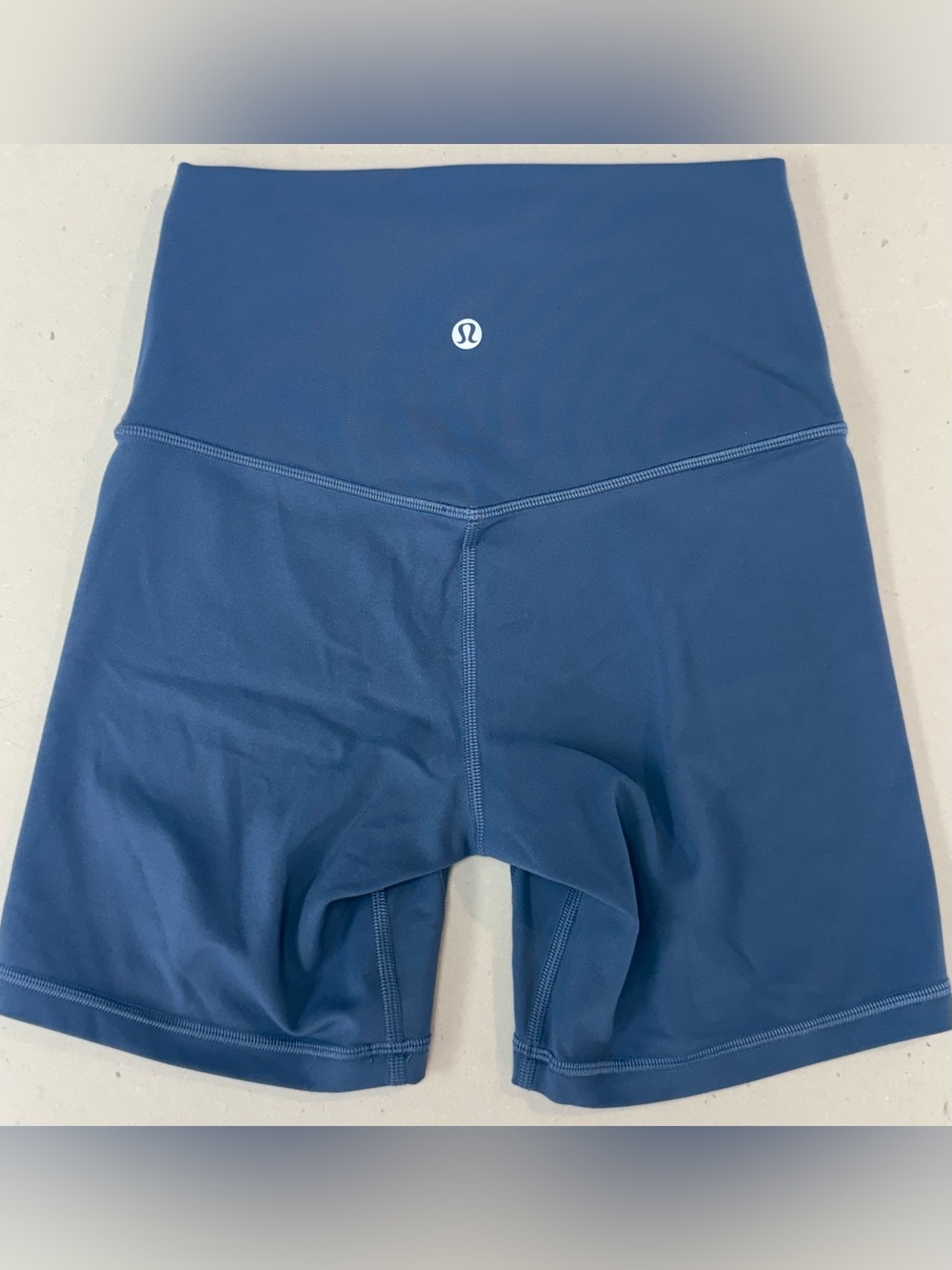 Lululemon Wunder Train High-Rise Bike Short 6" Size 4